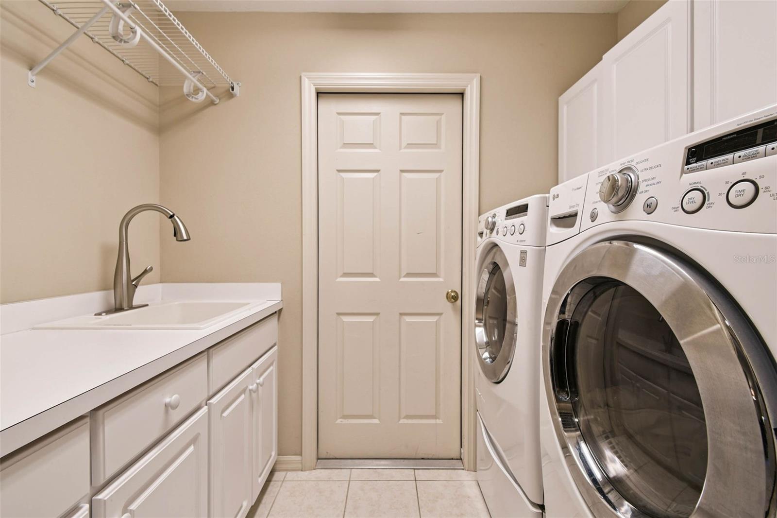 TURNBERRY - Residential