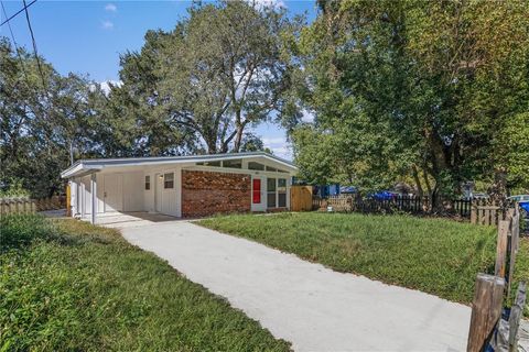 A home in OCOEE