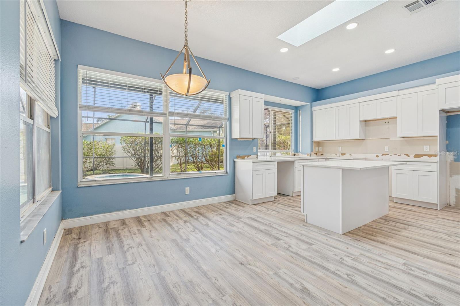 WESTCHASE SEC 110 - Residential