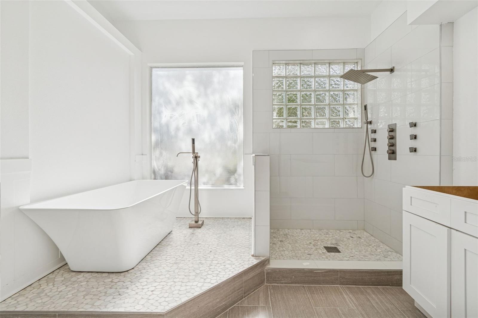 WESTCHASE SEC 110 - Residential