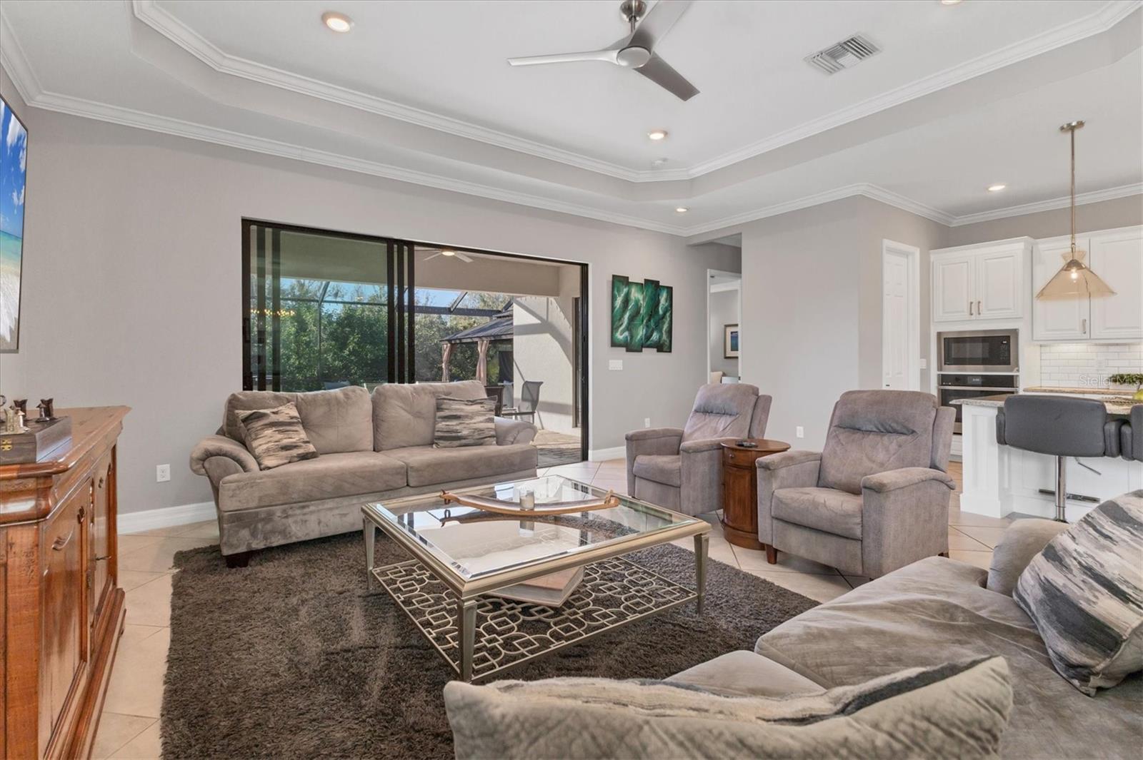 LAKEWOOD NATIONAL GOLF CULB PH II - Residential