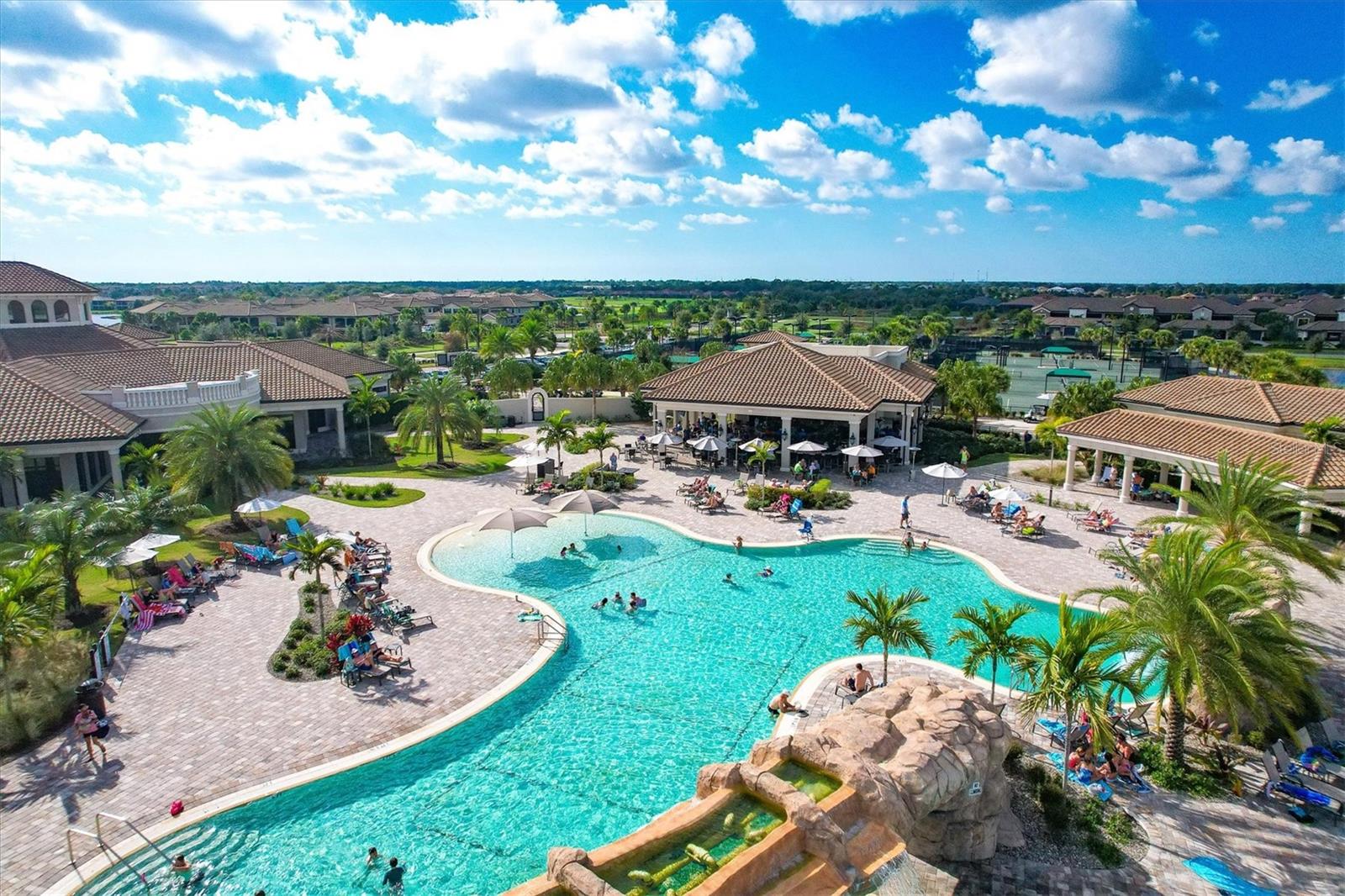 LAKEWOOD NATIONAL GOLF CULB PH II - Residential