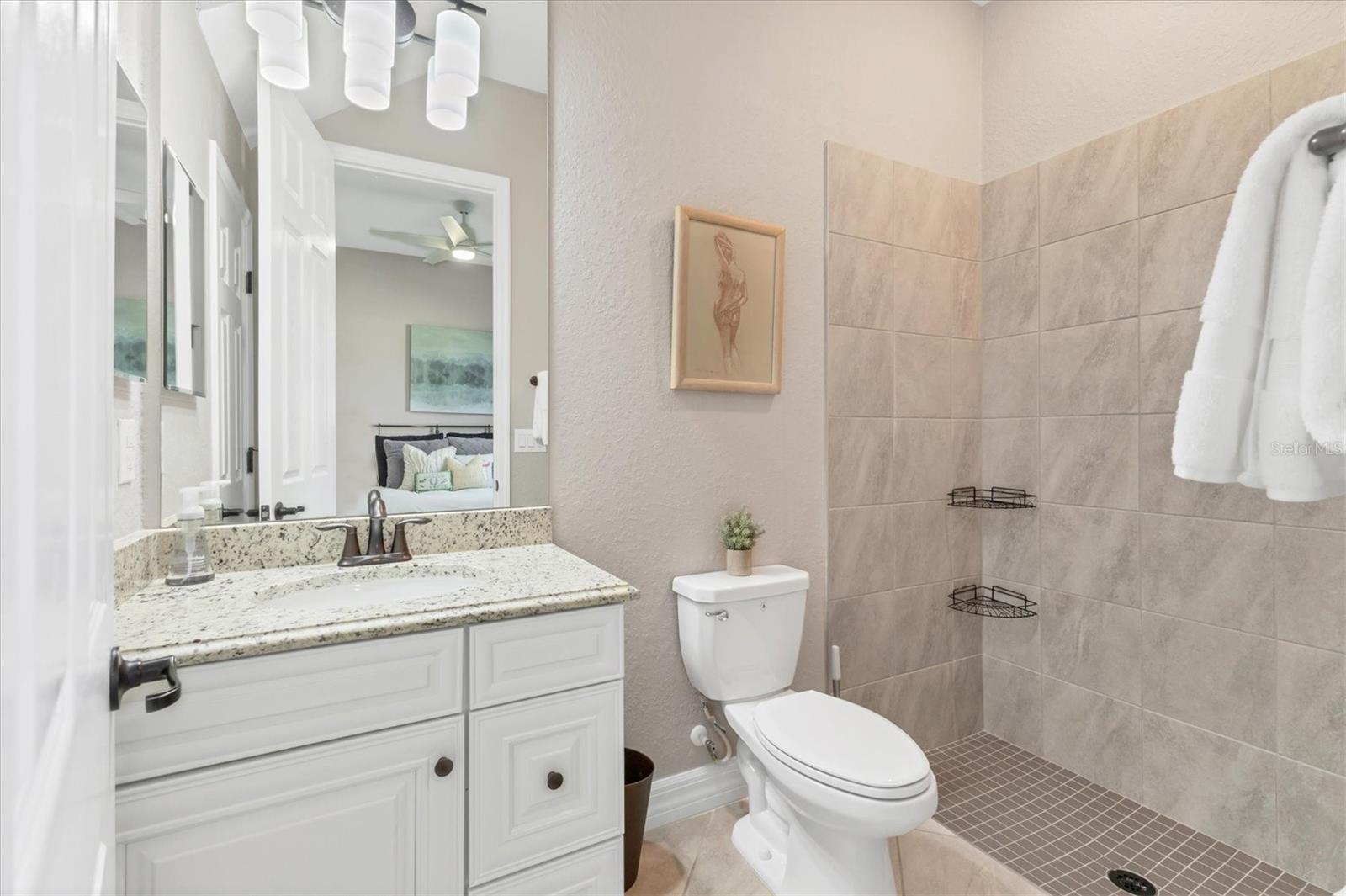 LAKEWOOD NATIONAL GOLF CULB PH II - Residential