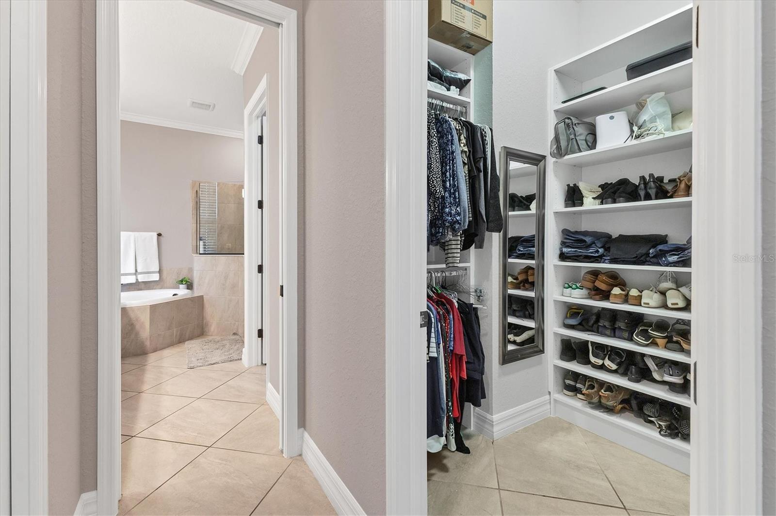 LAKEWOOD NATIONAL GOLF CULB PH II - Residential