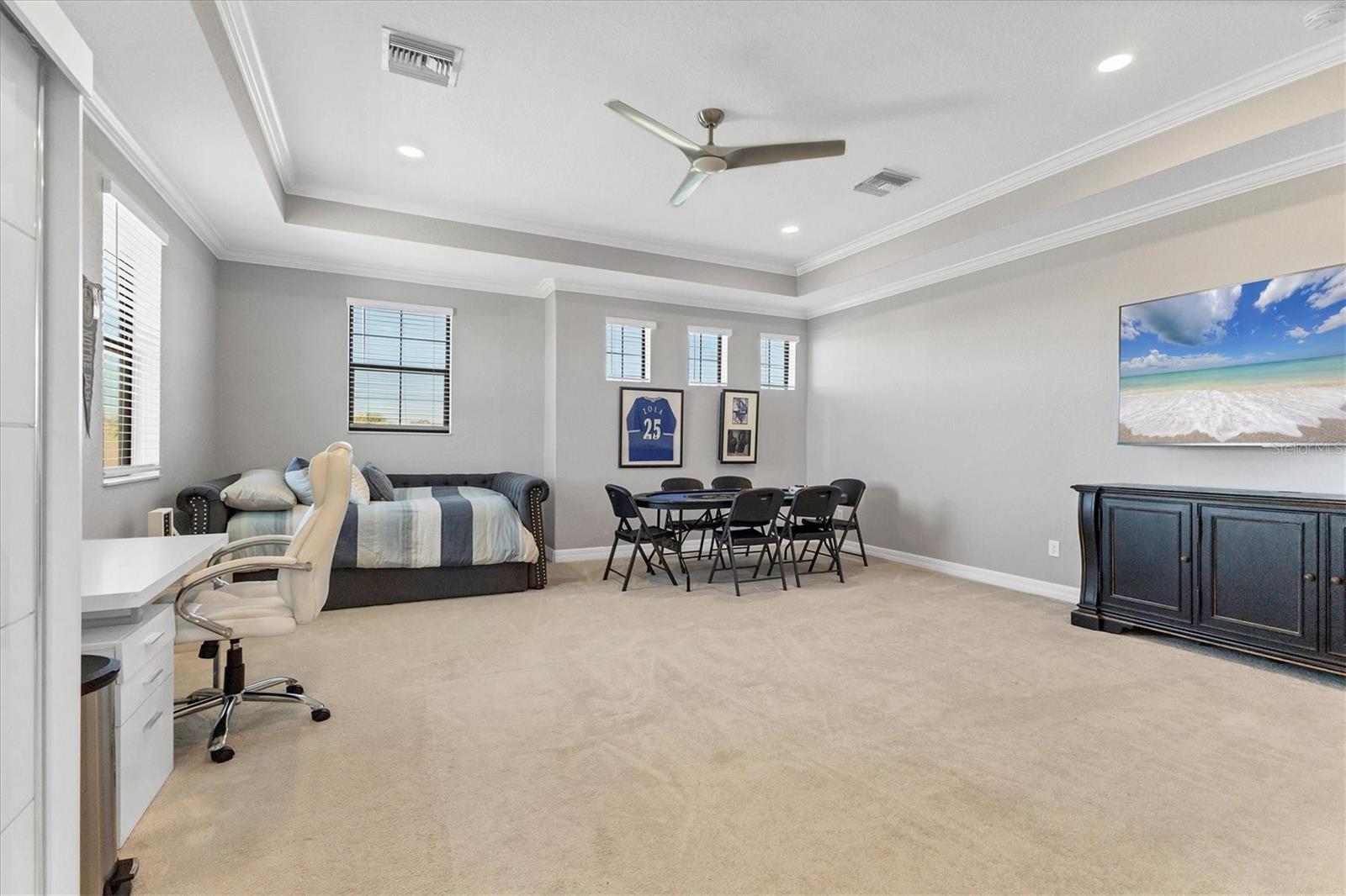 LAKEWOOD NATIONAL GOLF CULB PH II - Residential