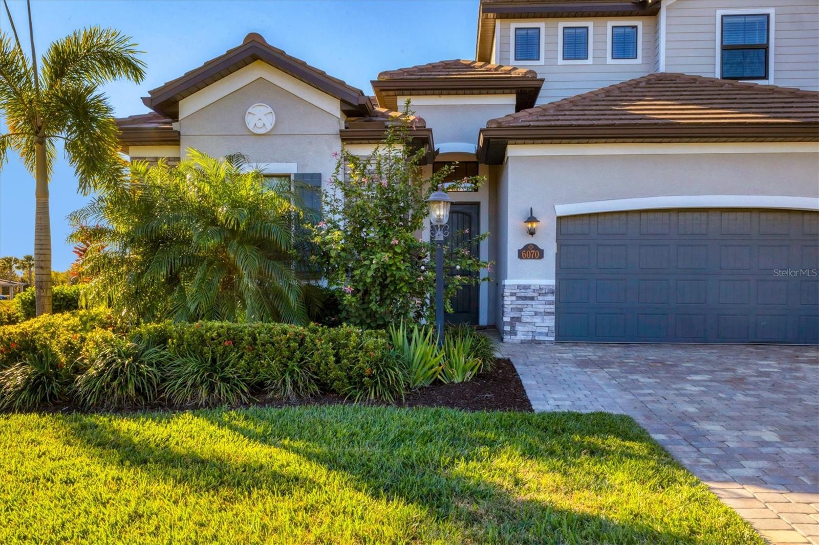 LAKEWOOD NATIONAL GOLF CULB PH II - Residential