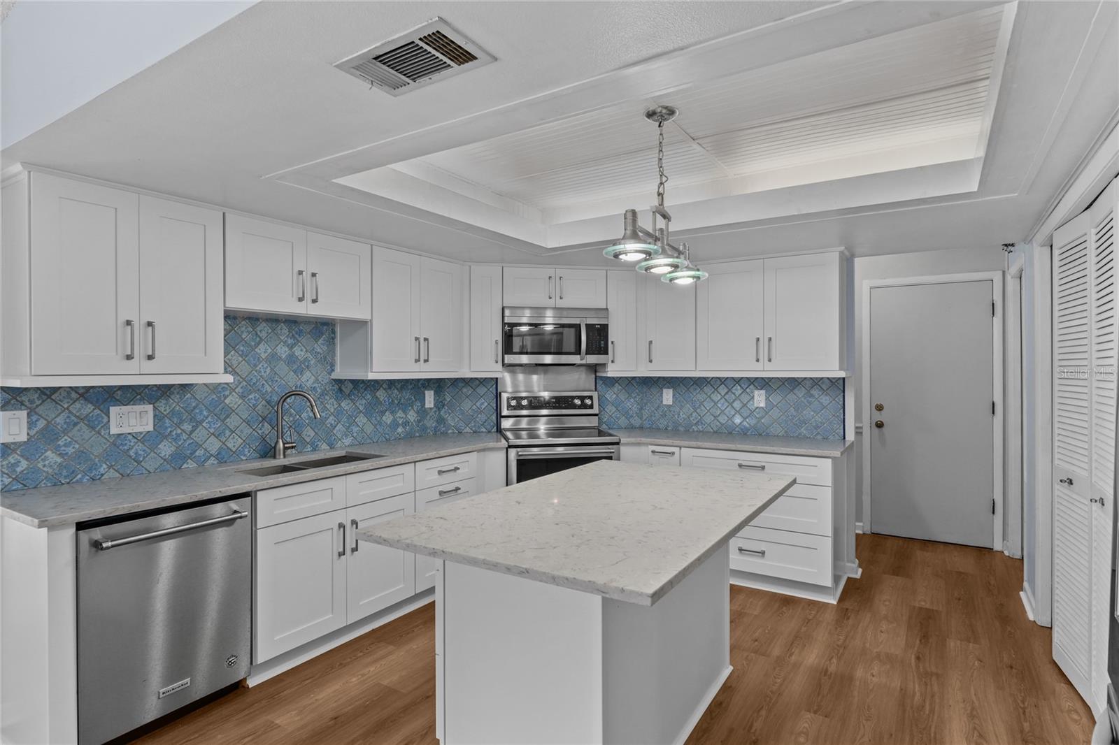 FAIRWAY FOREST - Residential