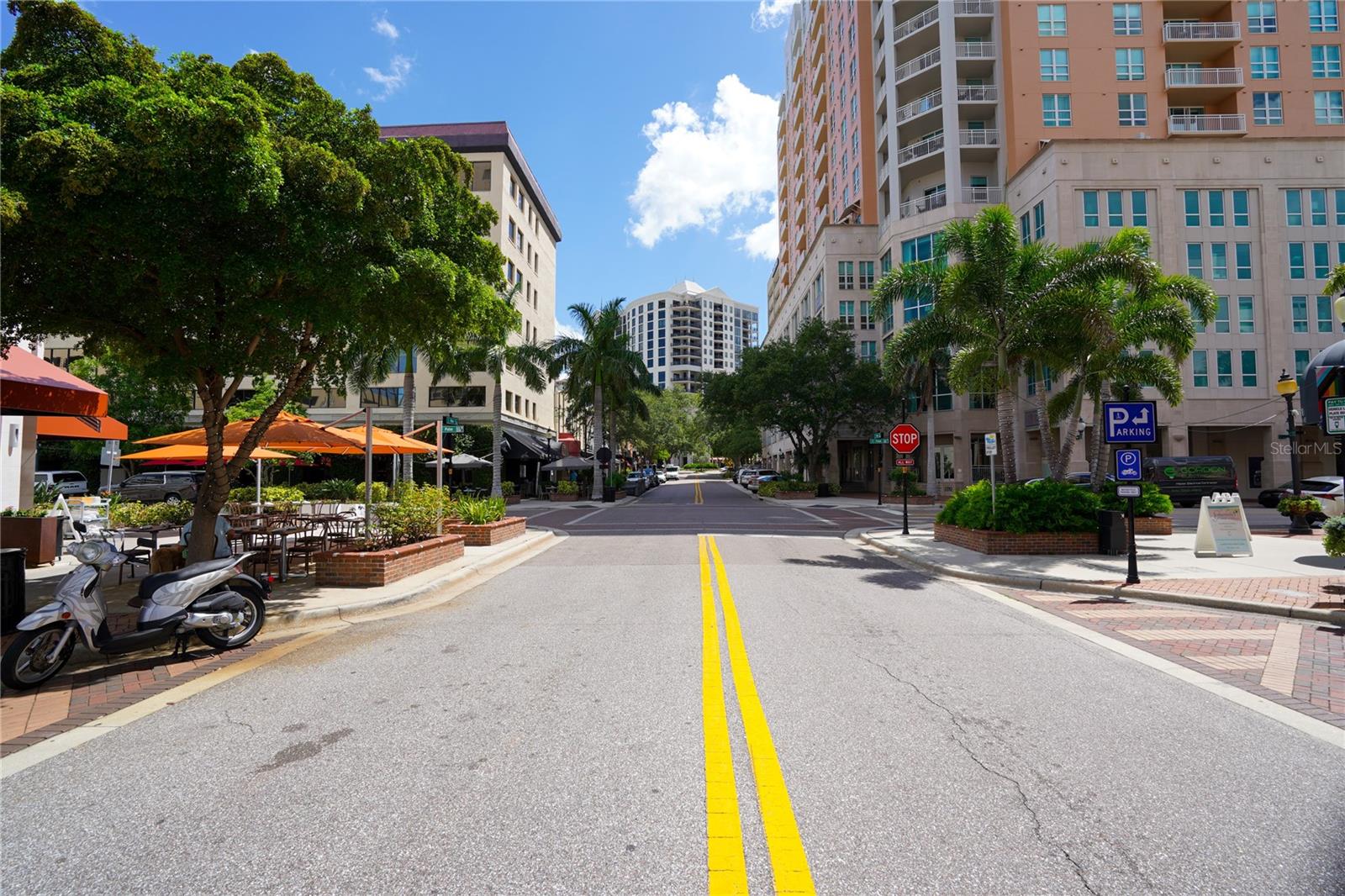 WHISPERING SANDS SEC 7 - Residential