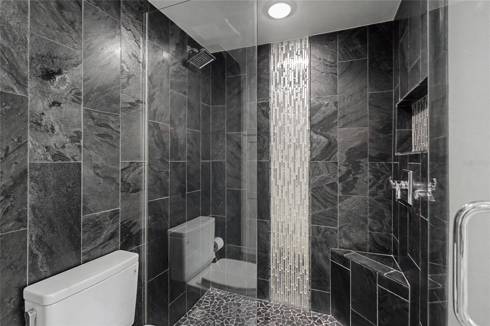 WHISPERING SANDS SEC 7 - Residential