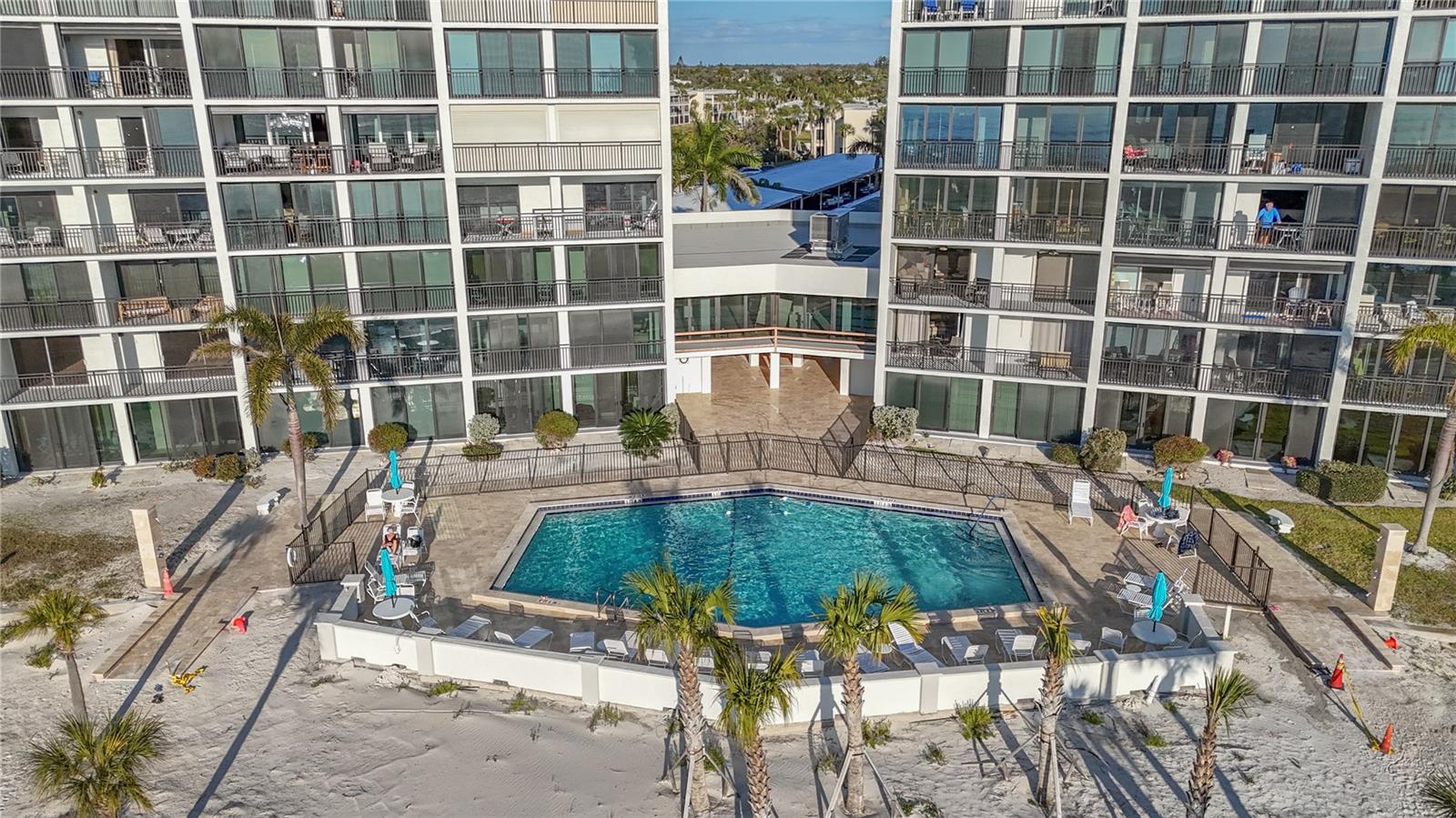 WHISPERING SANDS SEC 7 - Residential