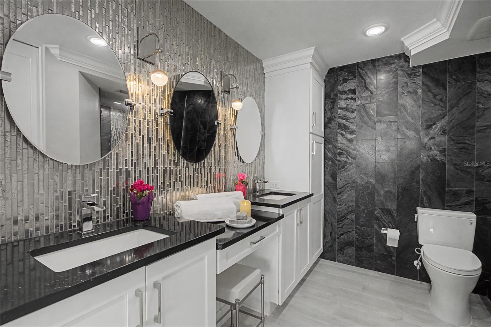 WHISPERING SANDS SEC 7 - Residential