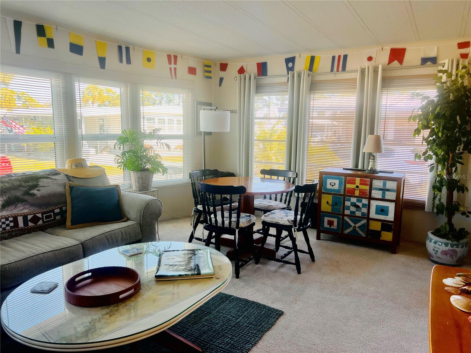 VENETIAN ESTATES - Residential