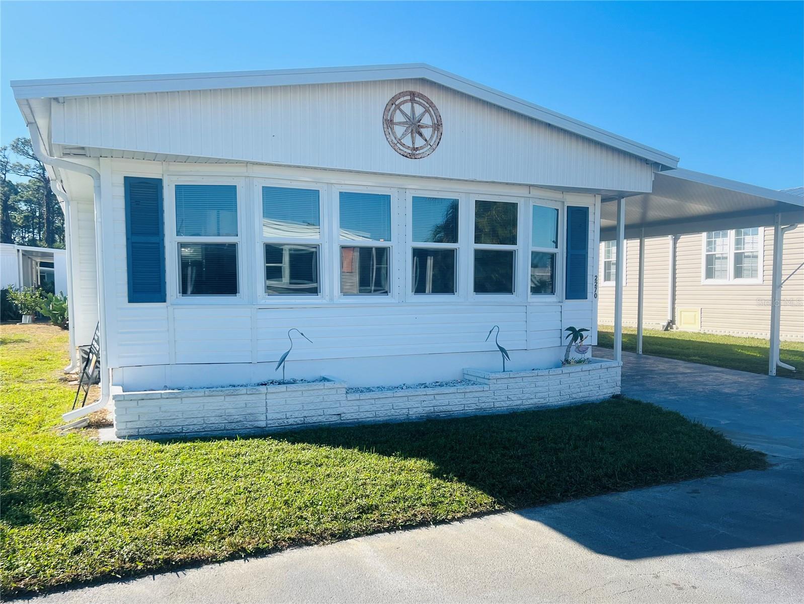 VENETIAN ESTATES - Residential