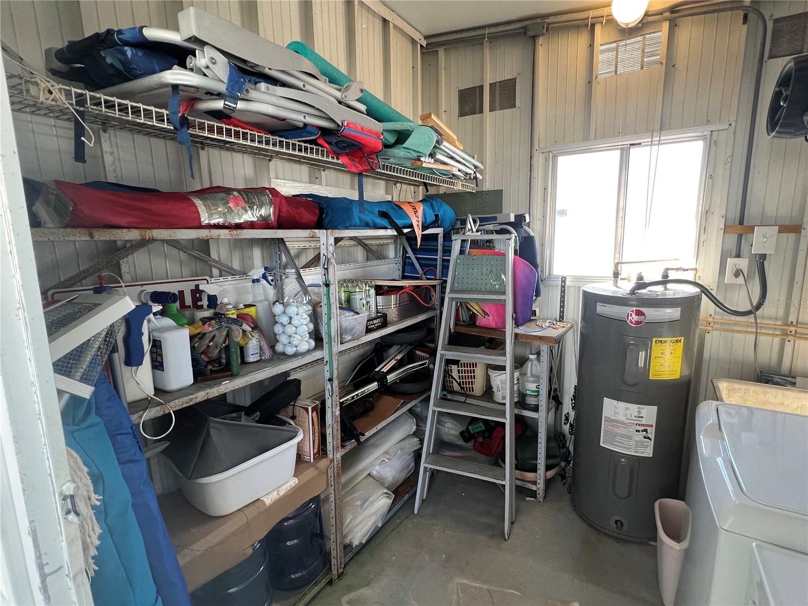 VENETIAN ESTATES - Residential