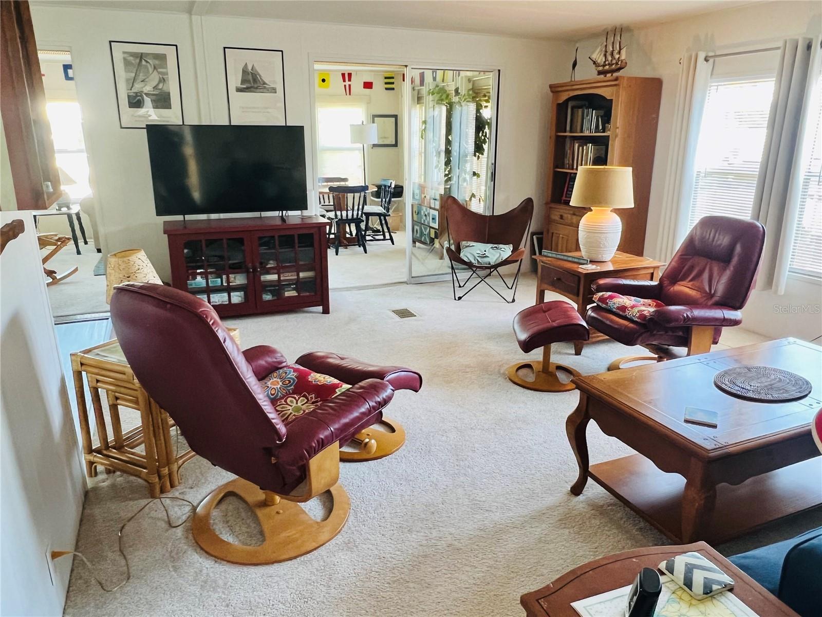 VENETIAN ESTATES - Residential