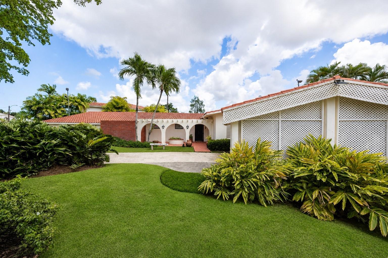 GARDEN HILLS NORTE - Residential
