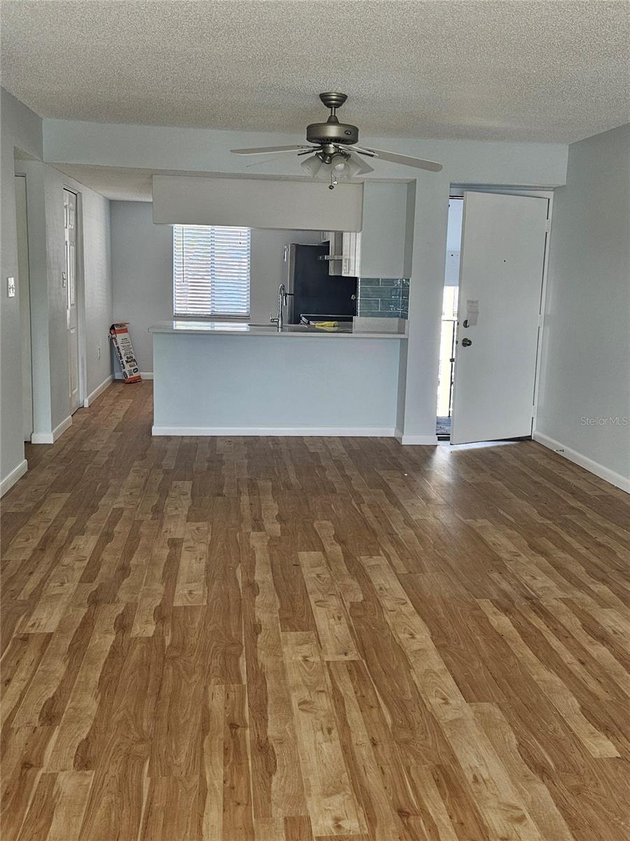 EAST LAKE WOODLANDS CYPRESS ESTATES - Residential Lease