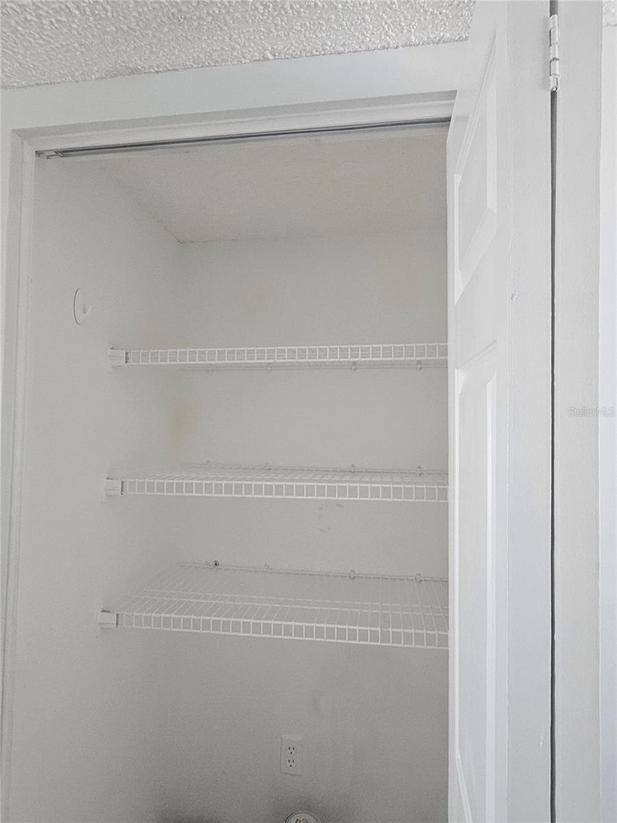 EAST LAKE WOODLANDS CYPRESS ESTATES - Residential Lease