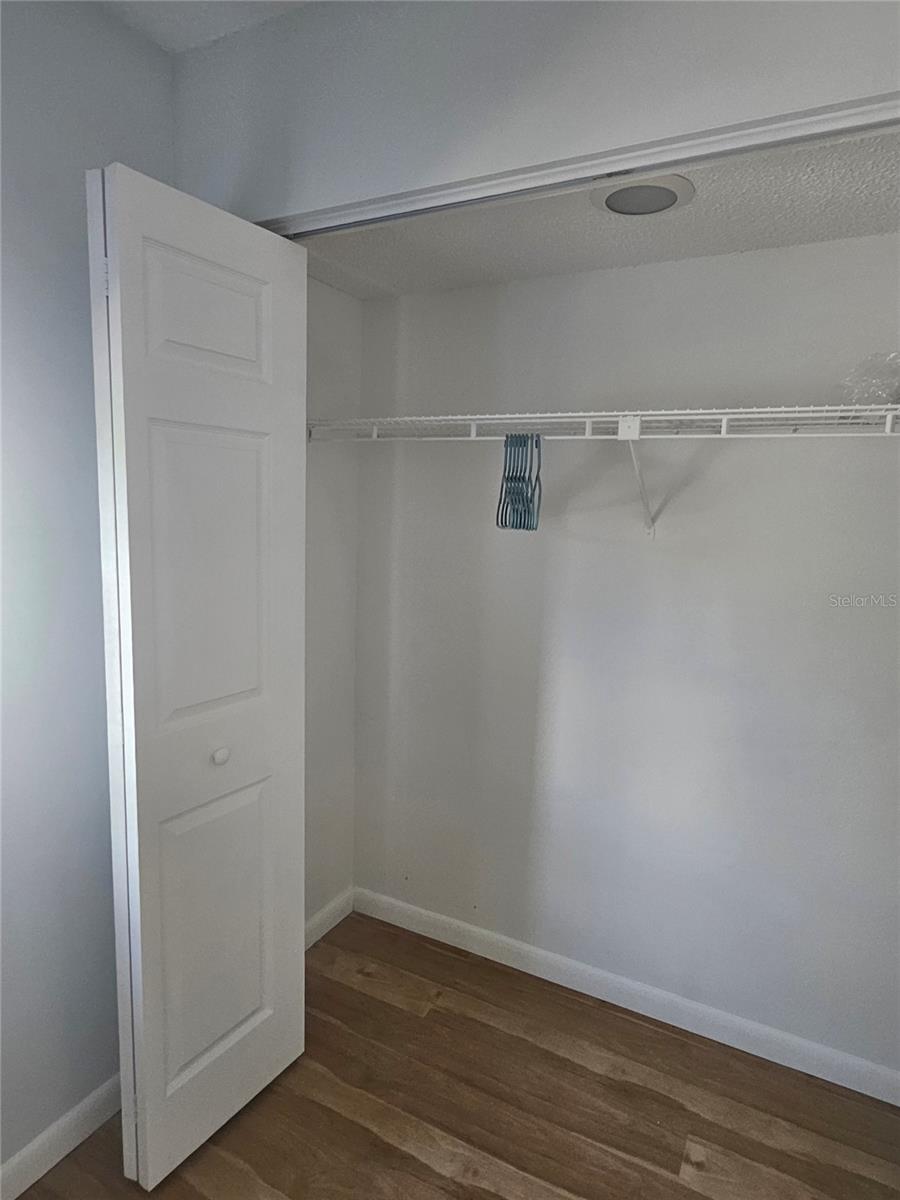 EAST LAKE WOODLANDS CYPRESS ESTATES - Residential Lease