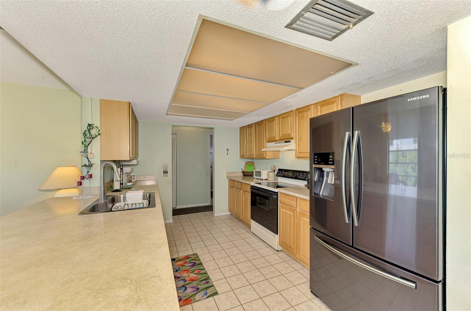 SOUTH VENICE - Residential