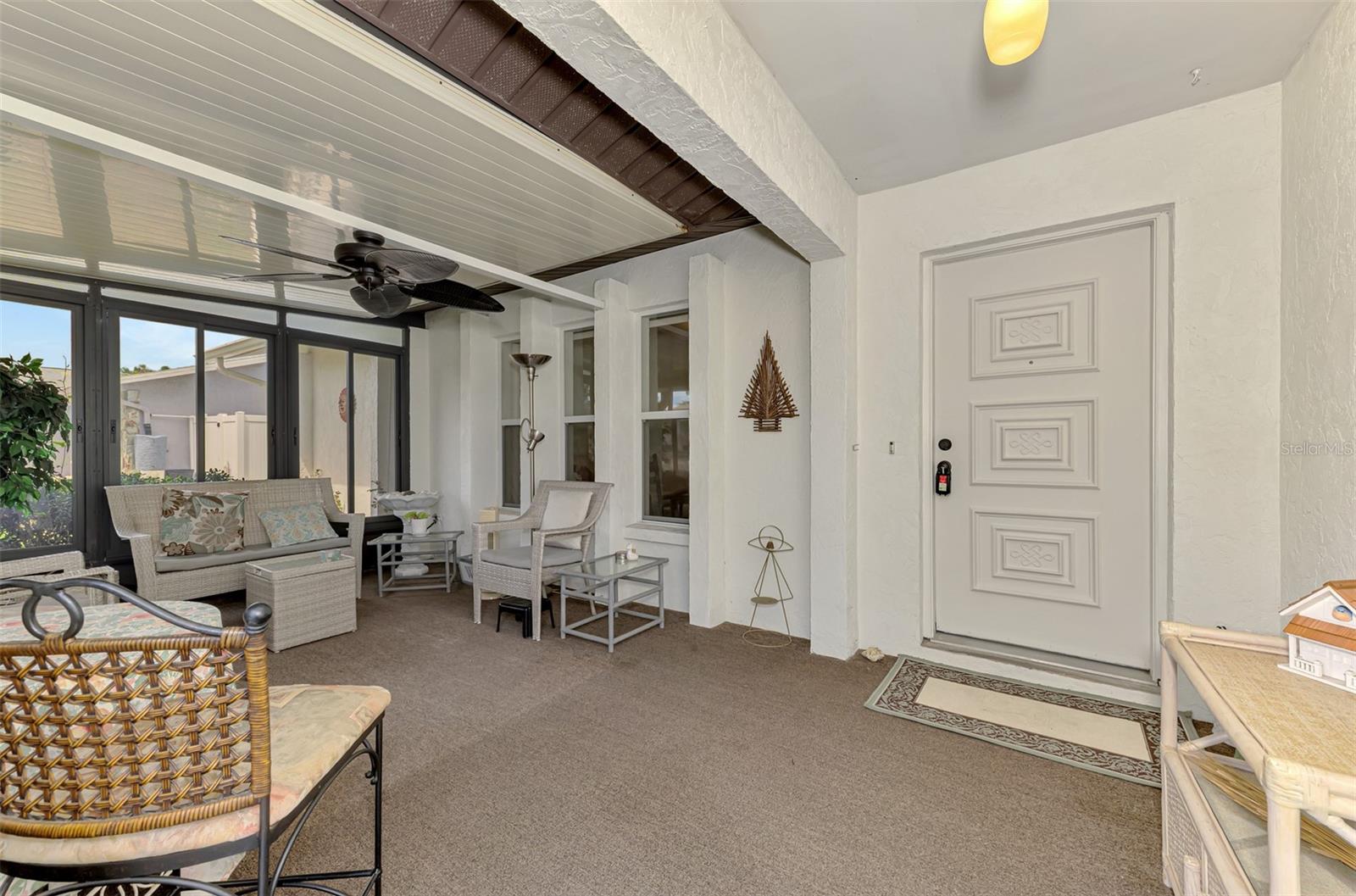 SOUTH VENICE - Residential