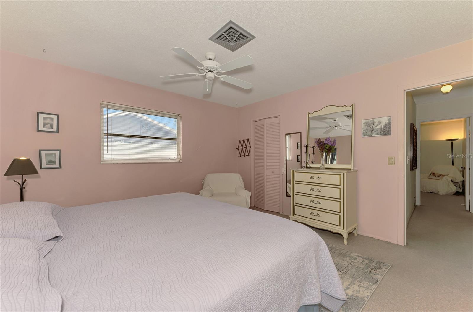 SOUTH VENICE - Residential