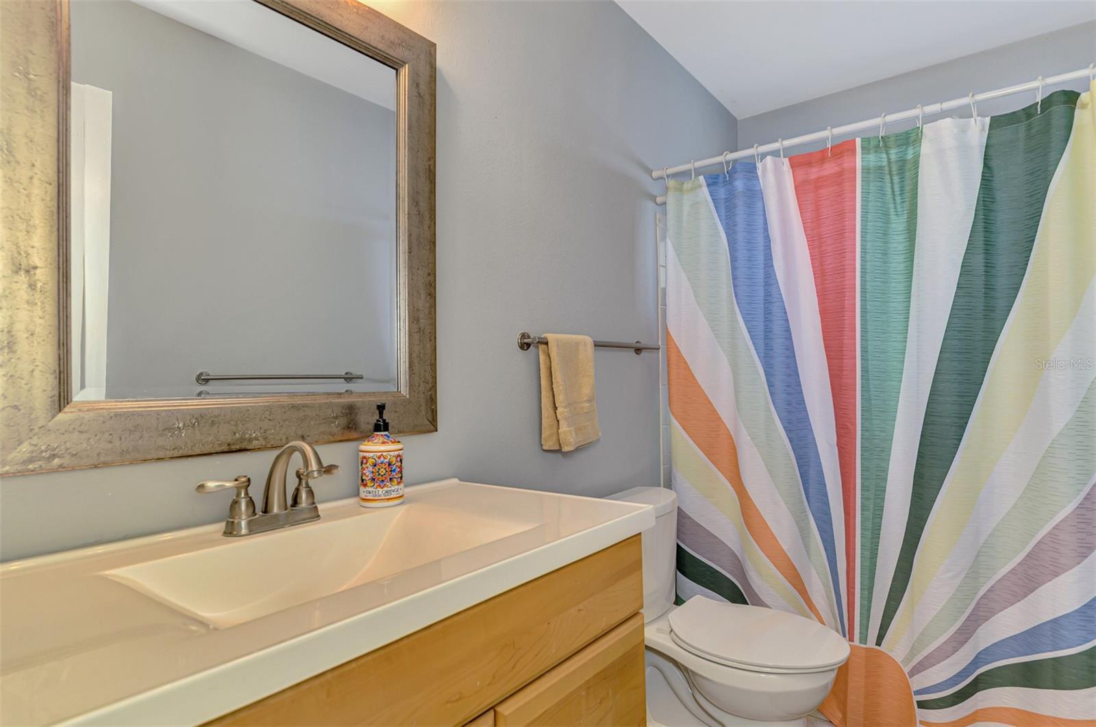 SOUTH VENICE - Residential