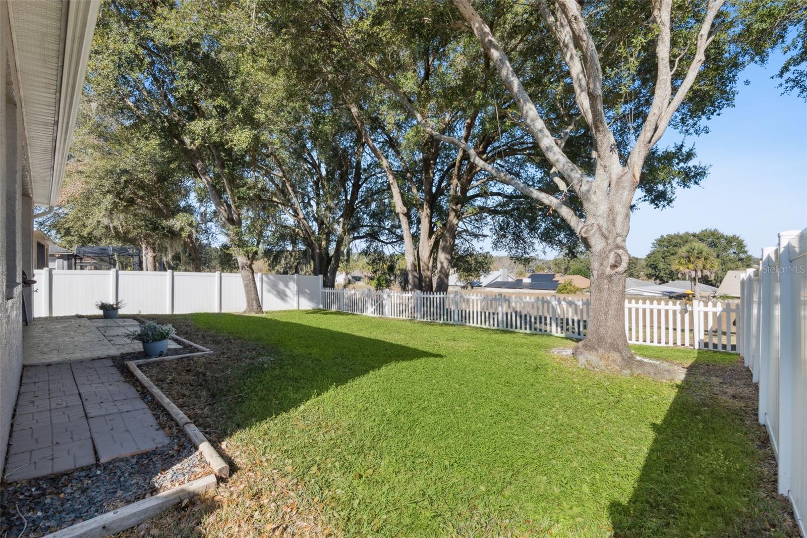 PARKSIDE AT ERROL ESTATES - Residential