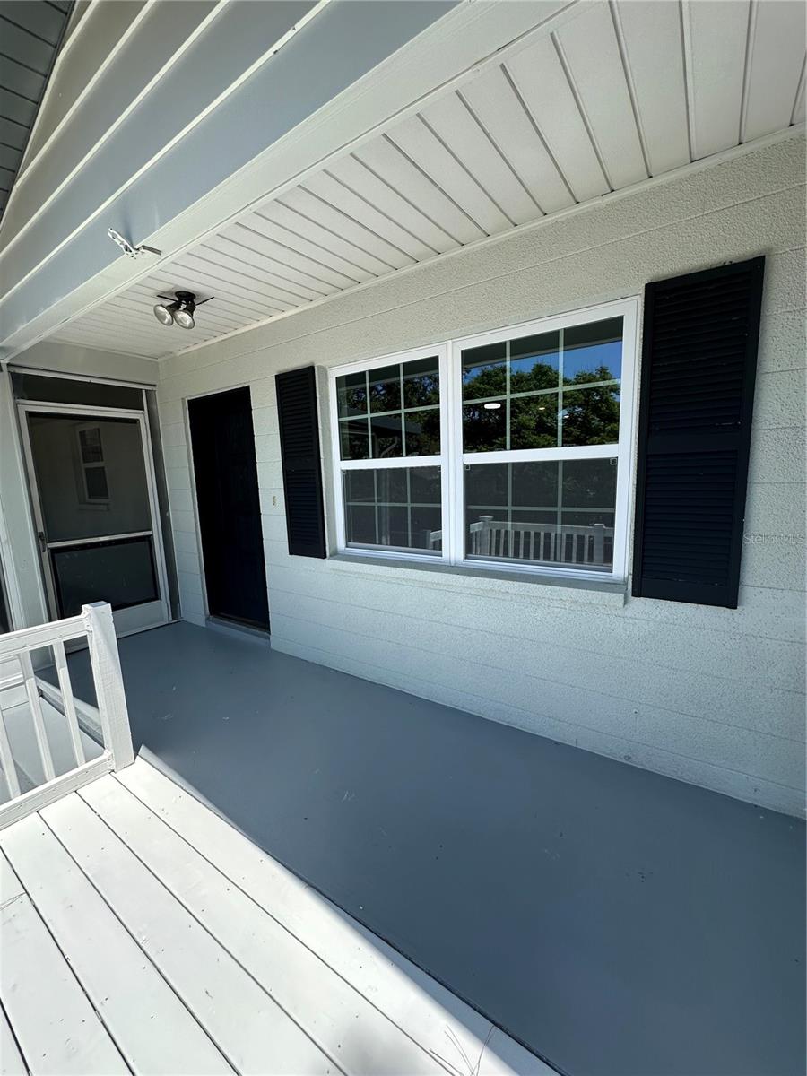 545 BROOKS COURT