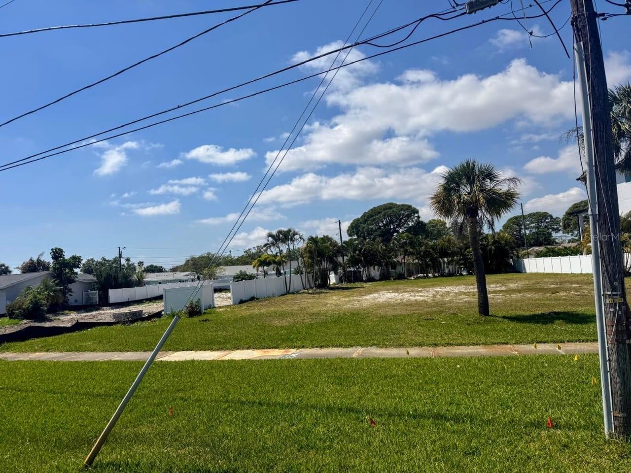 SHORE ACRES BAYOU GRANDE SEC - Land