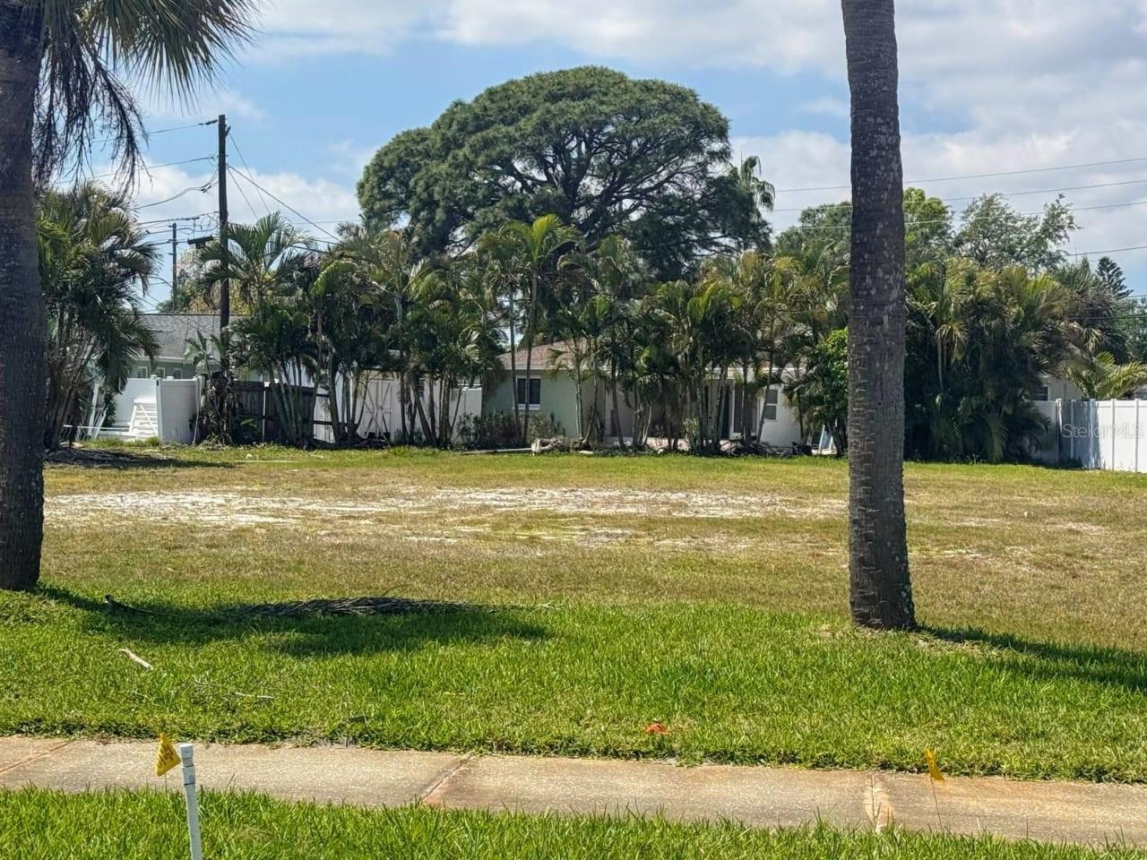 SHORE ACRES BAYOU GRANDE SEC - Land