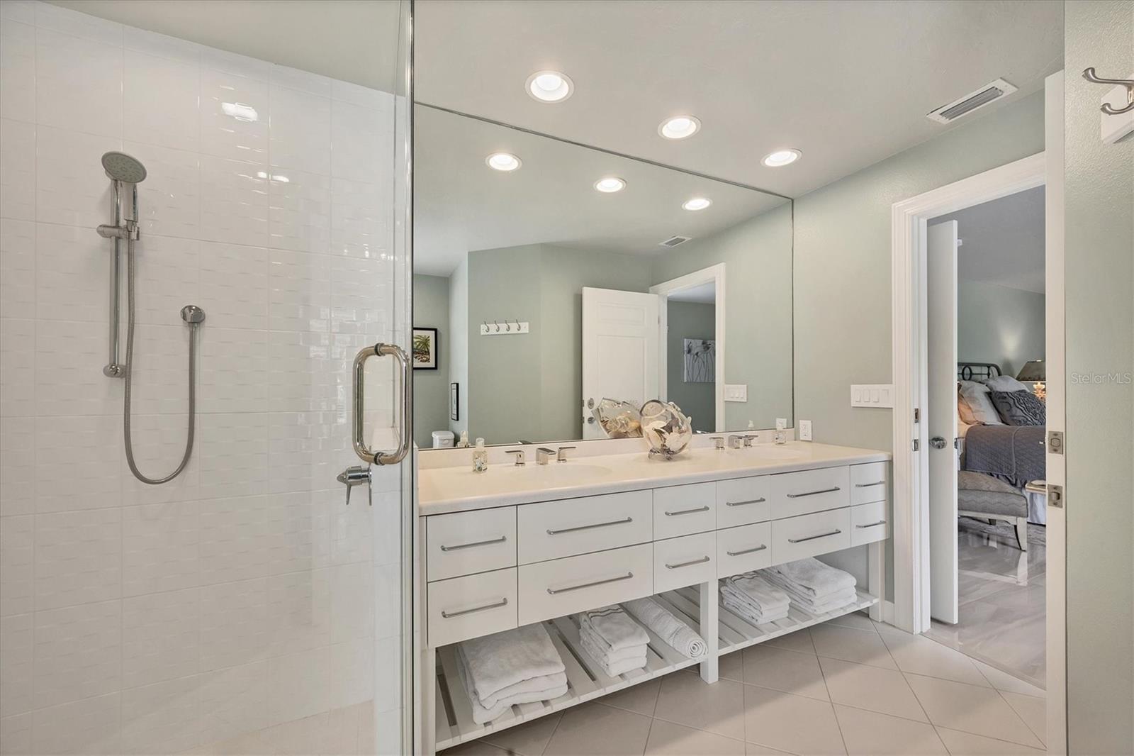 PRESTANCIA - Residential