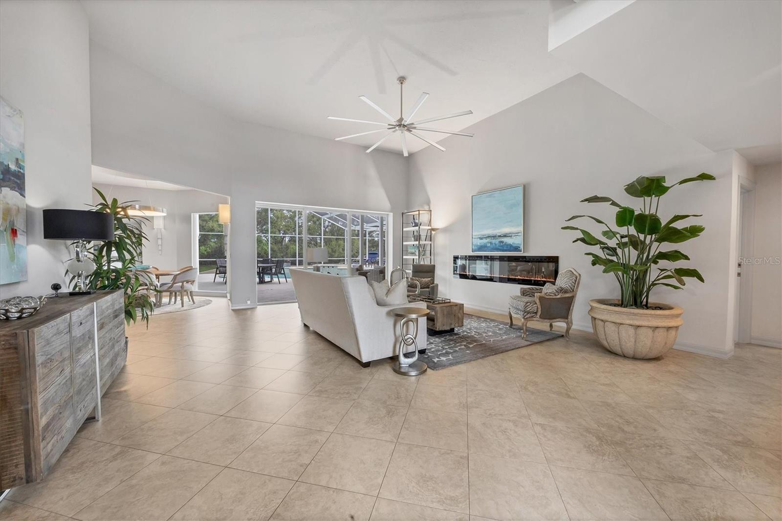 PRESTANCIA - Residential