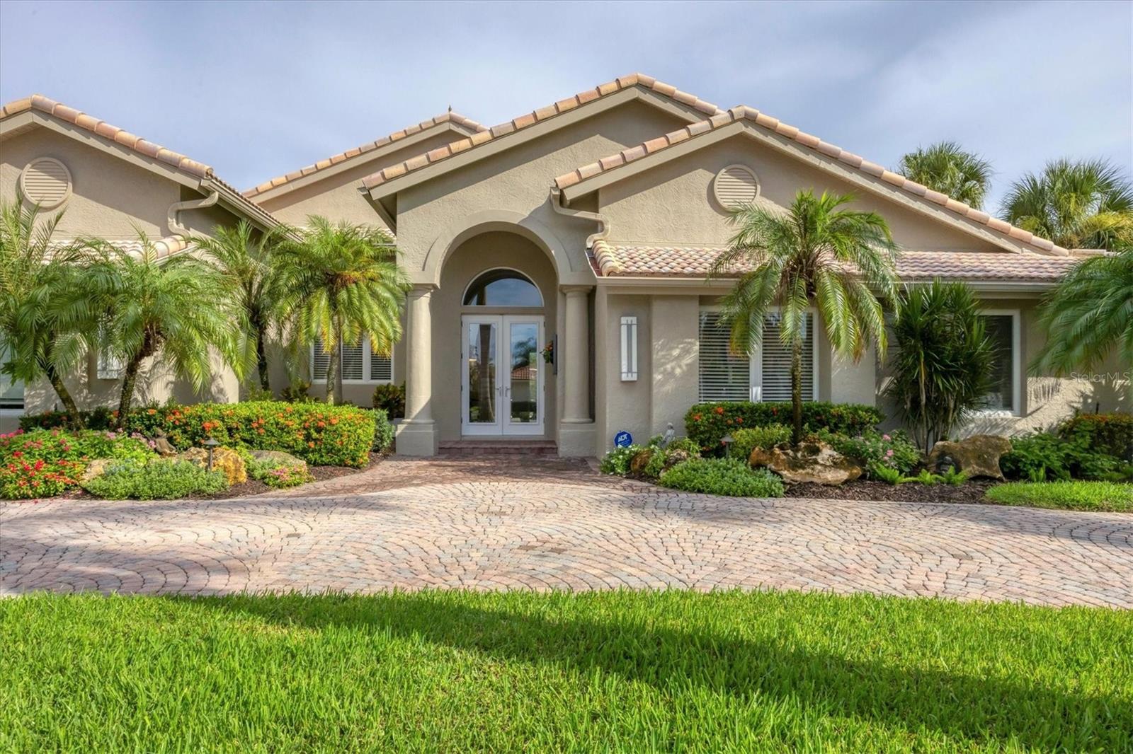 PRESTANCIA - Residential