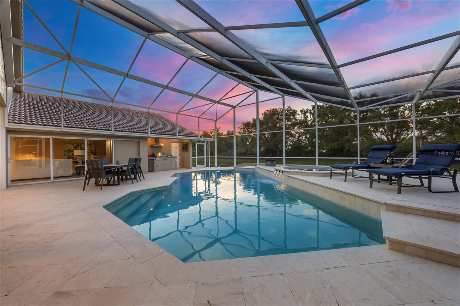 PRESTANCIA - Residential