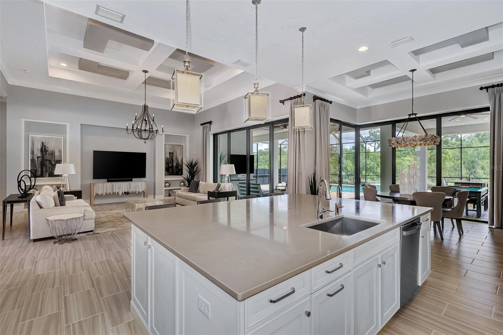 COUNTRY CLUB EAST AT LAKEWD RNCH UU2 - Residential