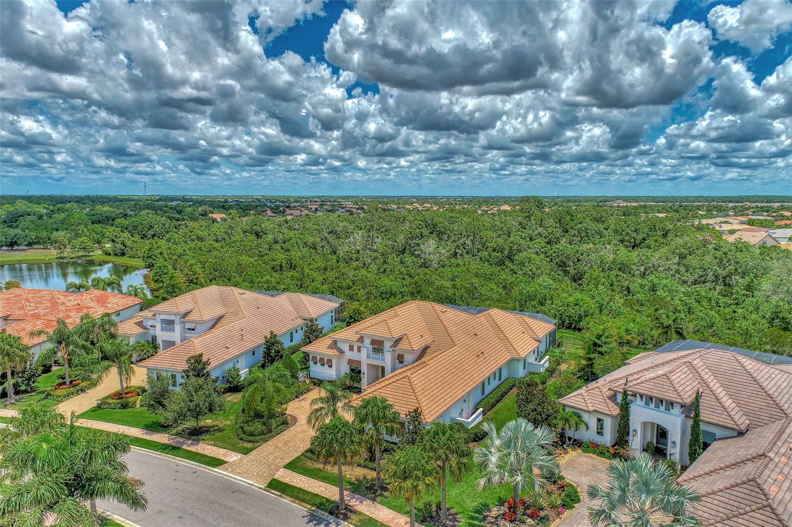 COUNTRY CLUB EAST AT LAKEWD RNCH UU2 - Residential