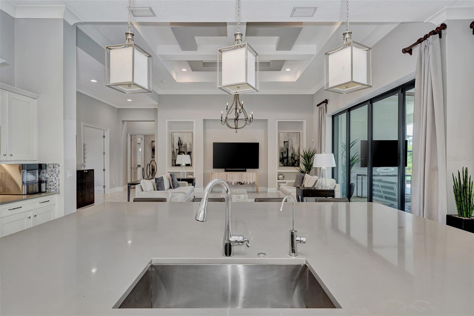 COUNTRY CLUB EAST AT LAKEWD RNCH UU2 - Residential