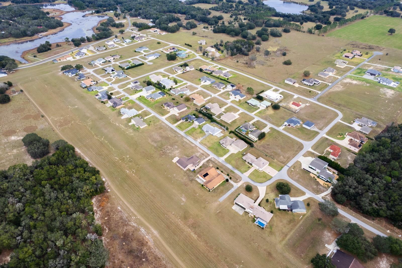 LOVES LANDING - Land