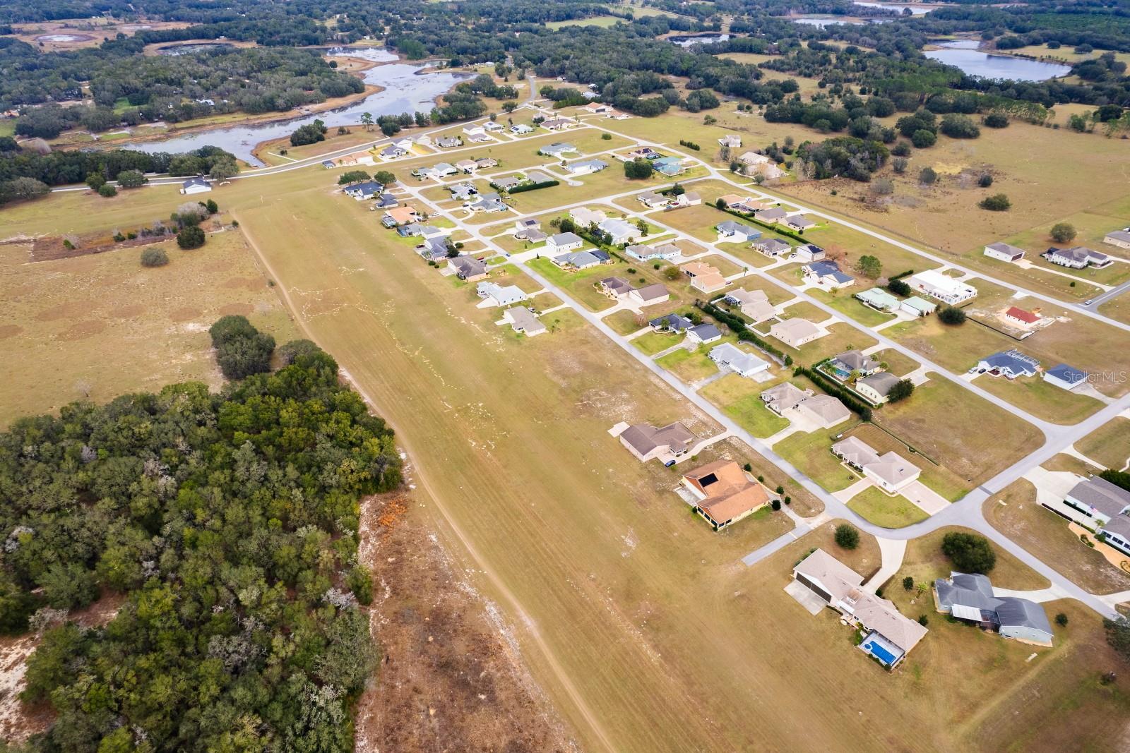 LOVES LANDING - Land