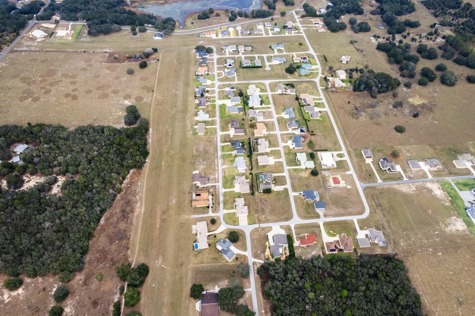 LOVES LANDING - Land