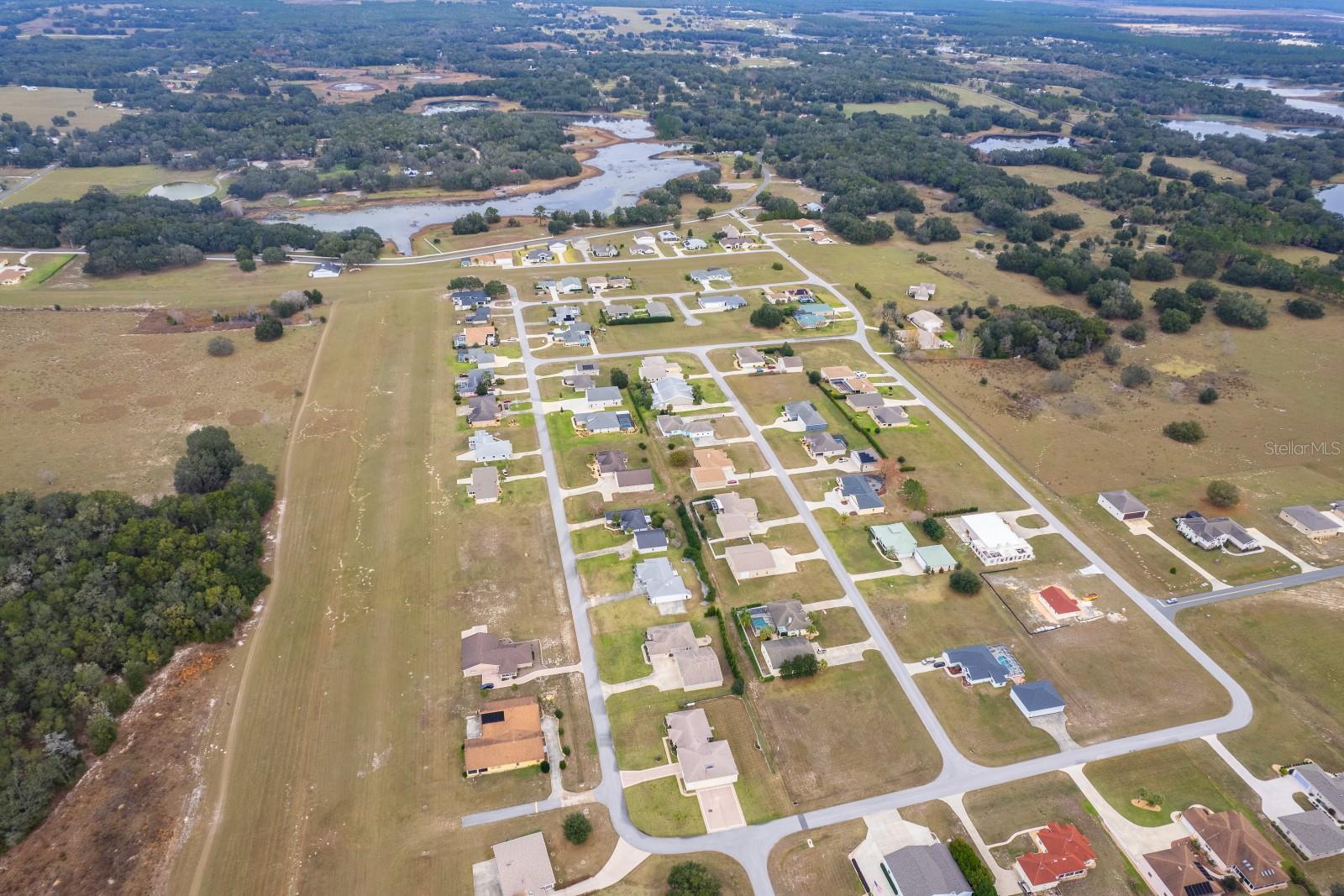 LOVES LANDING - Land