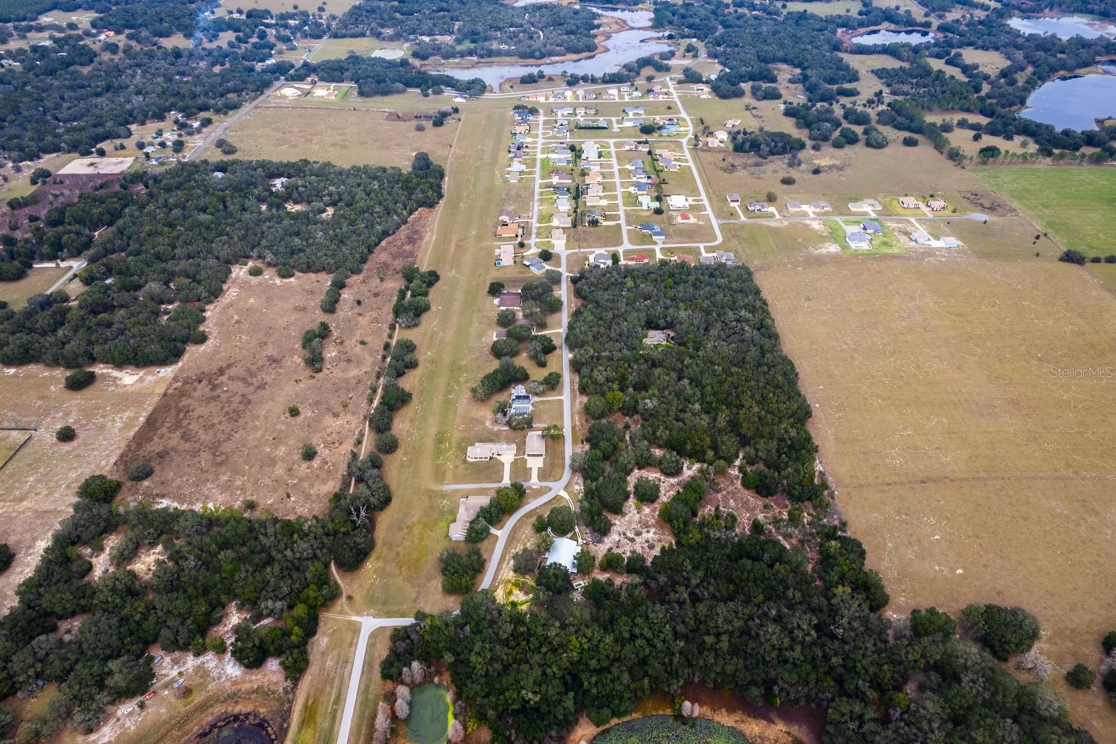 LOVES LANDING - Land