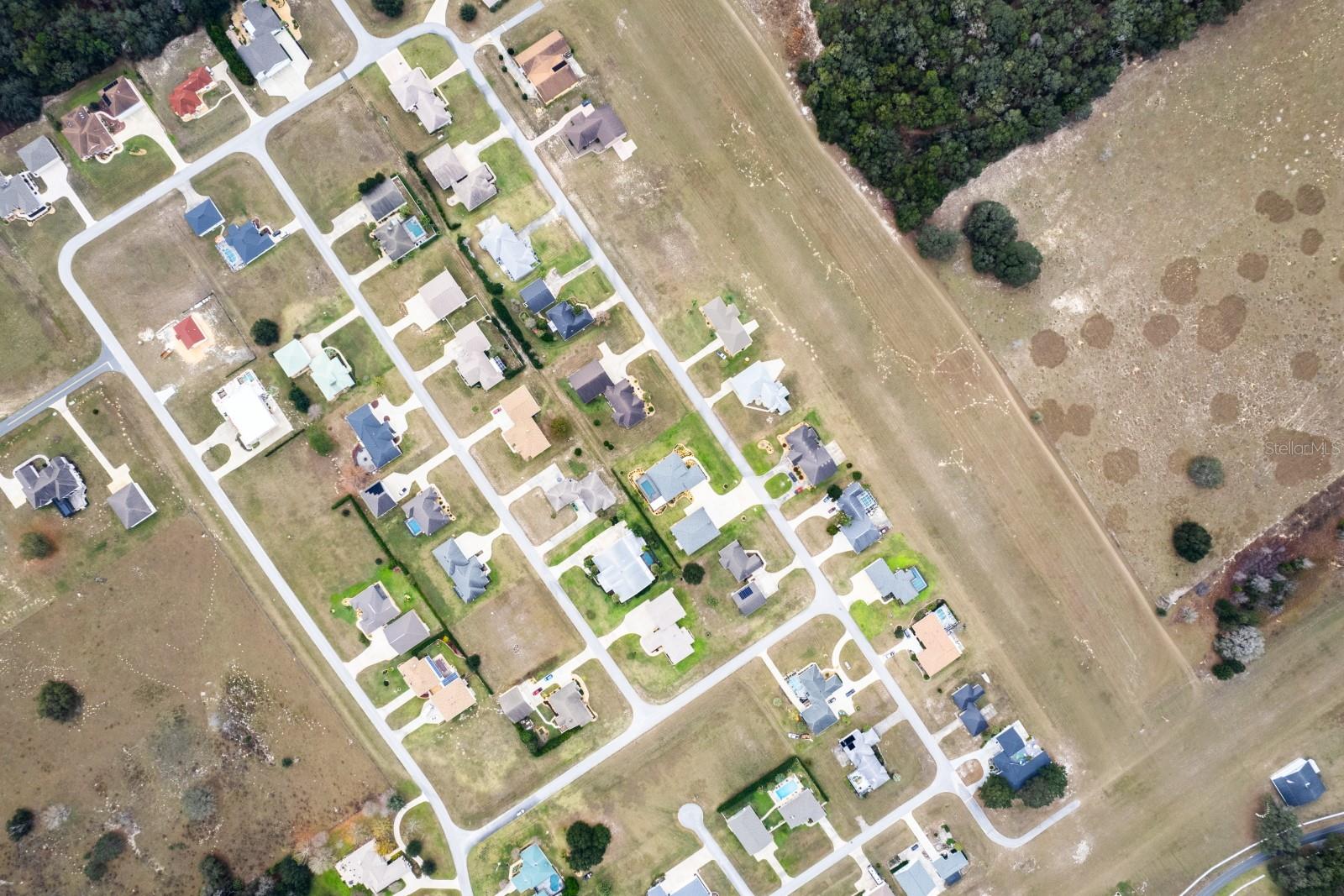 LOVES LANDING - Land