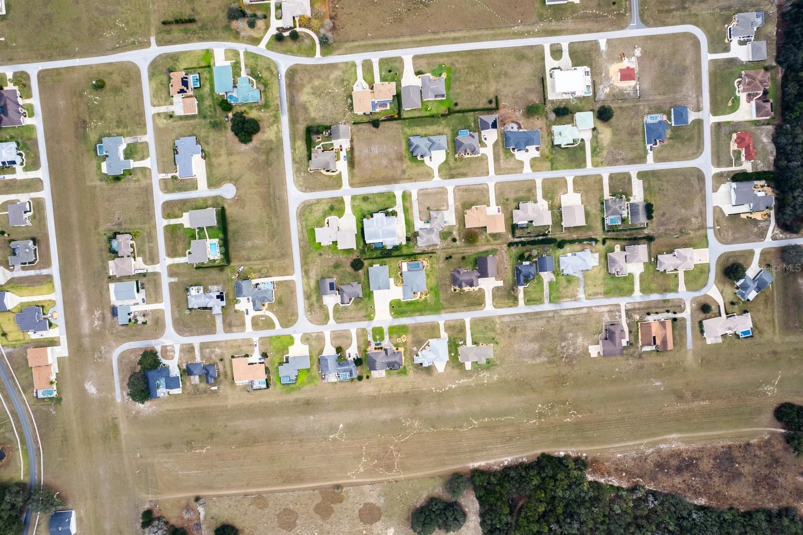 LOVES LANDING - Land