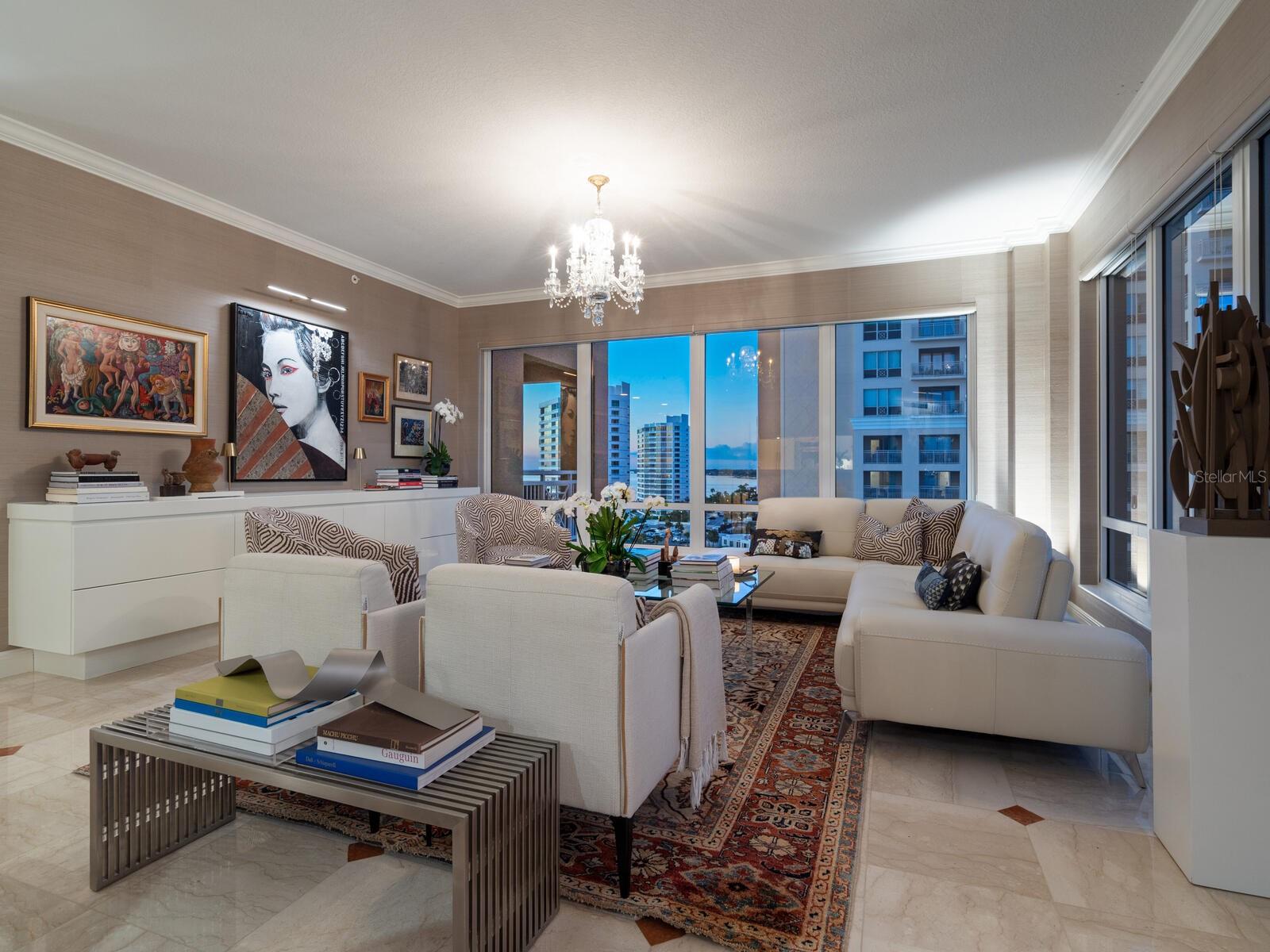 THE TOWER RESIDENCES - Residential