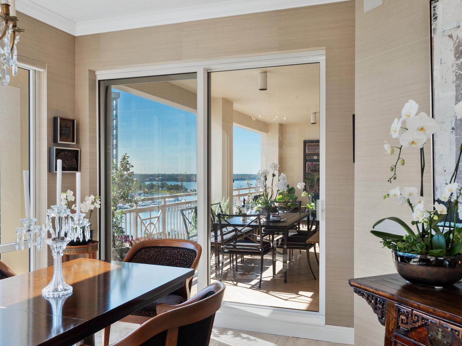 THE TOWER RESIDENCES - Residential