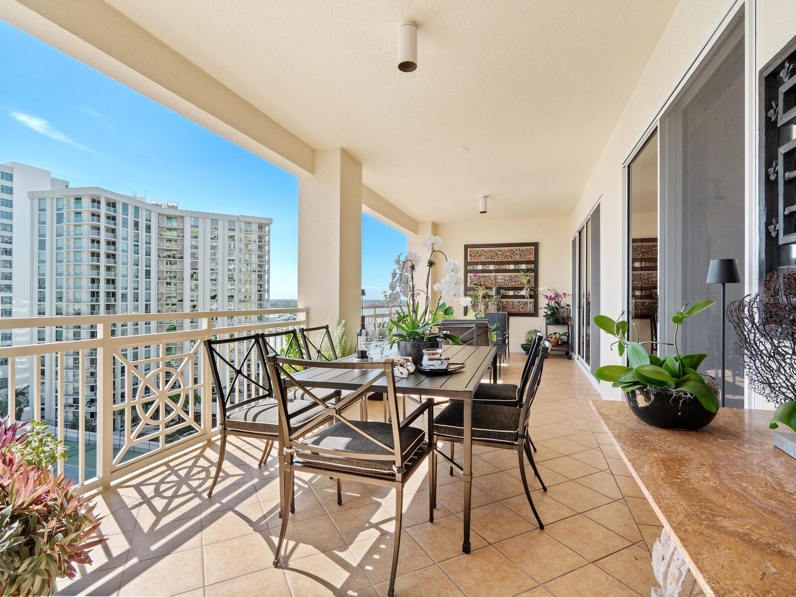 THE TOWER RESIDENCES - Residential