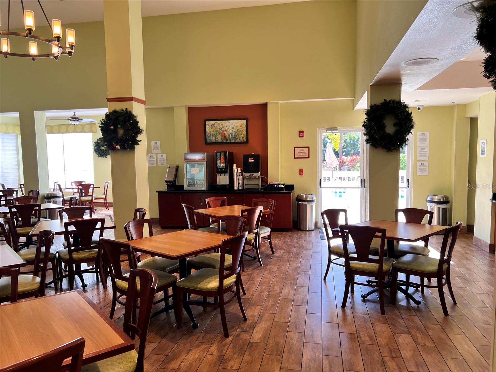 MERIDIAN PALMS COMM CONDO - Residential