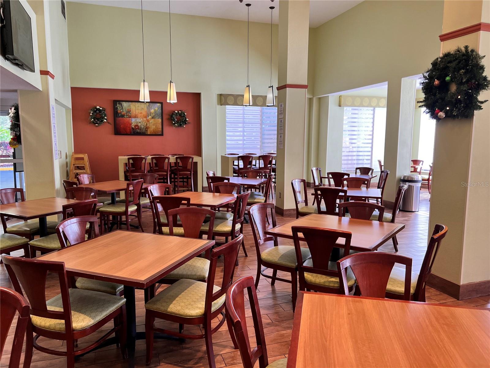 MERIDIAN PALMS COMM CONDO - Residential